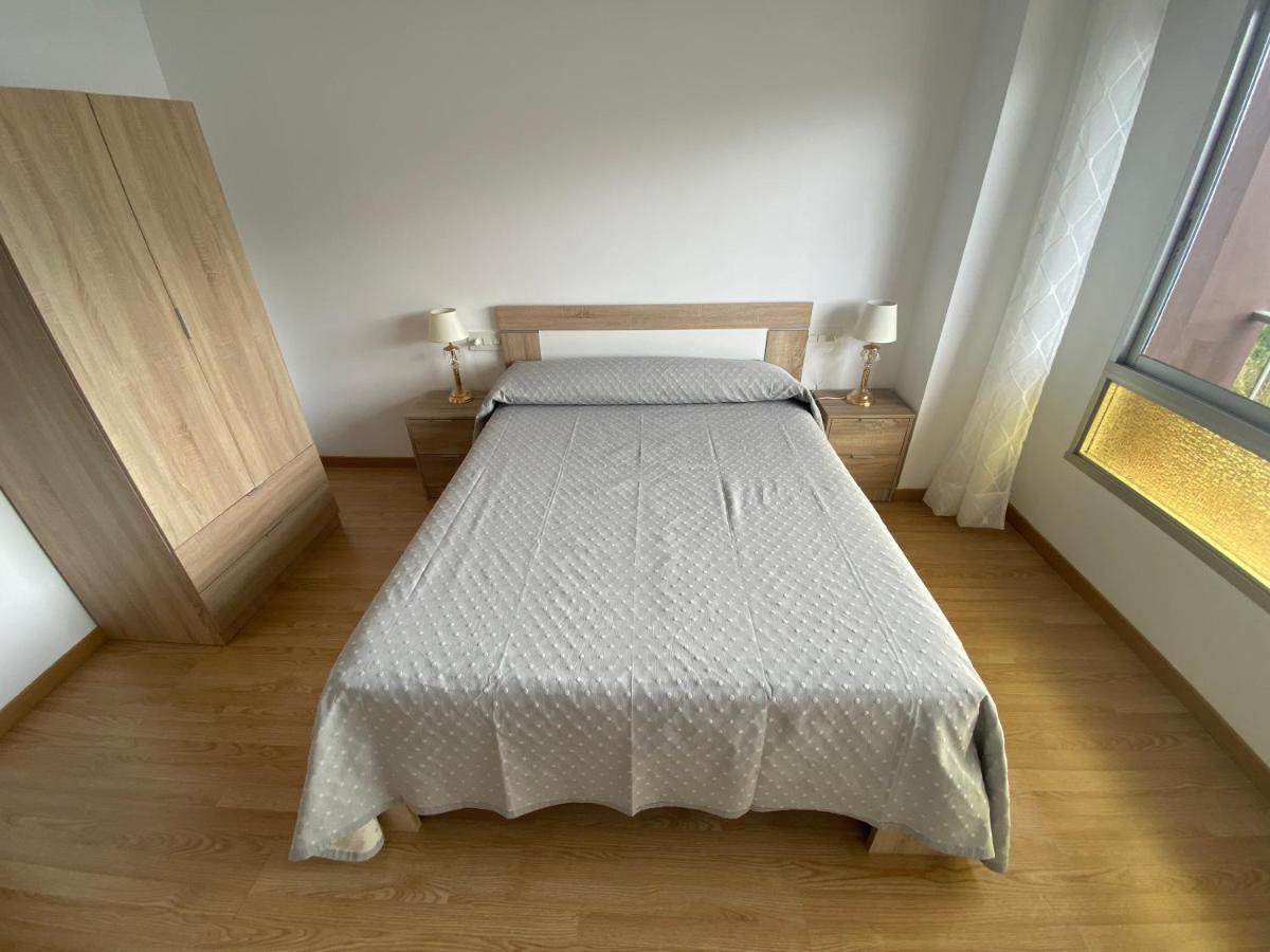 Apartamento Centrico Con Vistas Y Cerca De Playa Puentedeume Kültér fotó